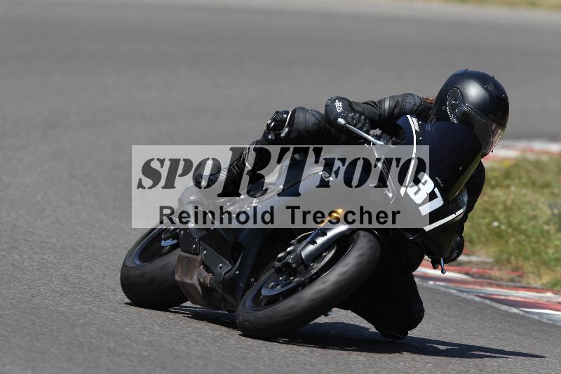 Archiv-2022/40 18.07.2022 Plüss Moto Sport ADR/Einsteiger/37